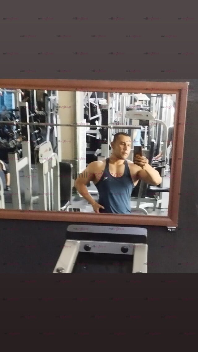 FOTOS DE HOLA, HE VISTO TU PERFIL HOLA SOY LEÓNBLANCO UN CHICO MUY CALIENTE Y COMPLACIENT