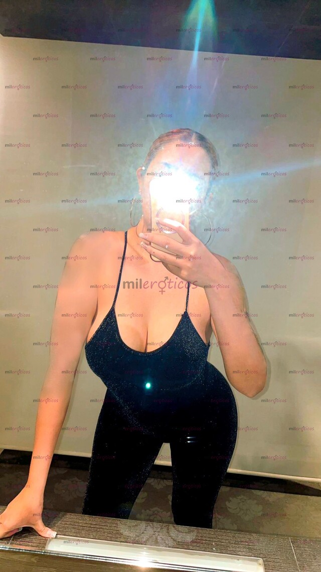 FOTOS DE JOVEN,NALGONA,20 AÑOS,VEN Y DISFRUTA DE UN BUEN SERVICIO