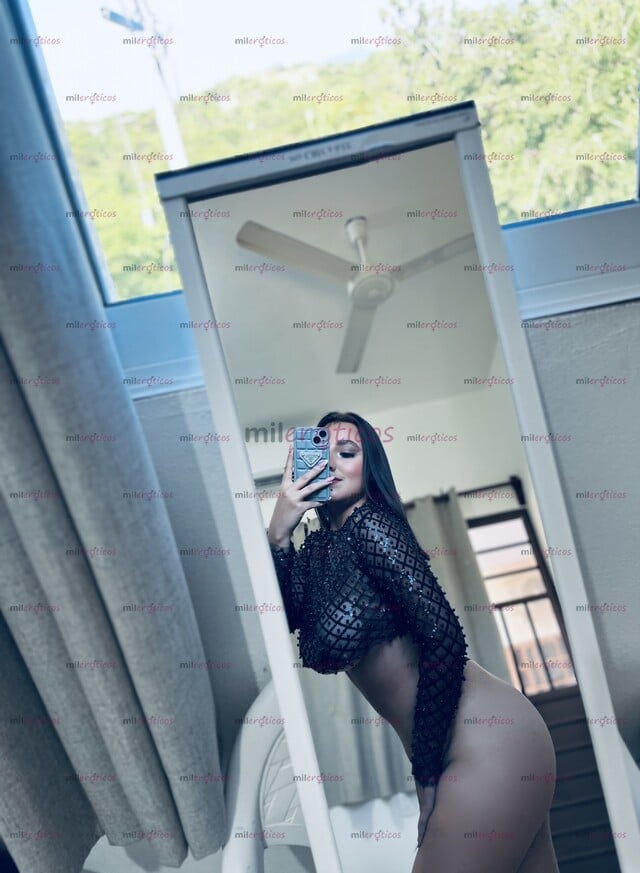 FOTOS DE LINDA Y SEXI COLOMBIANA PAISA DE 21 AÑOS