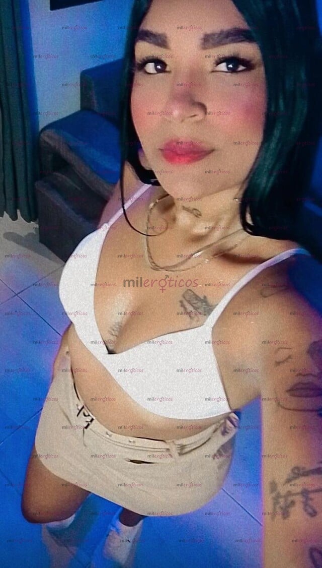 FOTOS DE HOLA SOY UNA MORENA CON GANAS DE FACTURAR Y PASARLA RICO