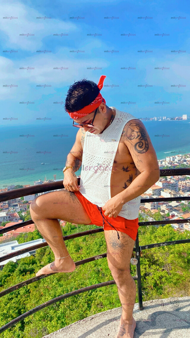 FOTOS DE CHICO GUAPO TATUADO CON VERGA GRUESA GRANDE VENUDA ZONA CENTRO DE OAXACA