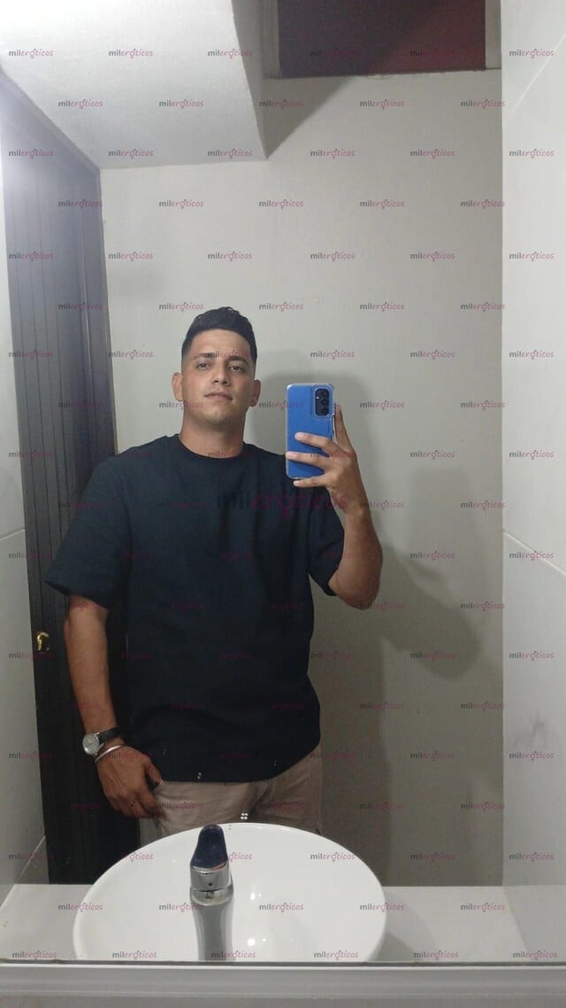 FOTOS DE JOVEN 24 AÑOS ACTIVO 20CM VLZA. VAMOS A DIVERTIRNOS