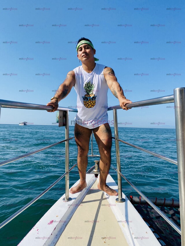 FOTOS DE CHICO GUAPO TATUADO CON VERGA GRUESA GRANDE VENUDA ZONA CENTRO DE OAXACA