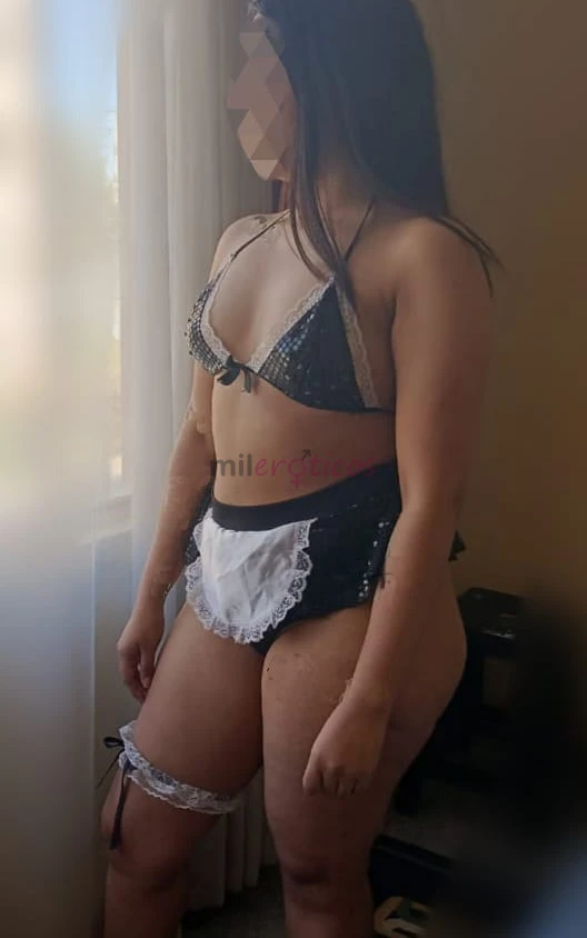 Hola mi amor me presento soy cindy una linda y complaciente colombiana con muchas ganas de conocerte soy una colombiana independiente jovencita de 24...