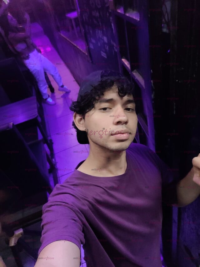 FOTOS DE LLEGO UN CHICO ATRACTIVO A TU CIUDAD Y CON GANAS DE PASARLA BN AMORES