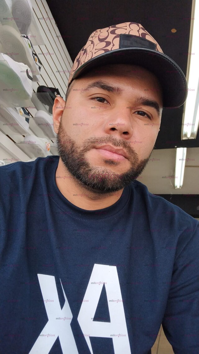 FOTOS DE SOY VENEZOLANO, MI NOMBRE ES SANTIAGO TENGO 31 AÑOS