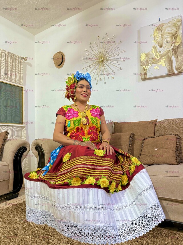 FOTOS DE RUBY CASTILLO ,TRANS OAXAQUEÑA , AMOROSA Y SEXO SIN RESTRICCIONES , COMPLACIENTE