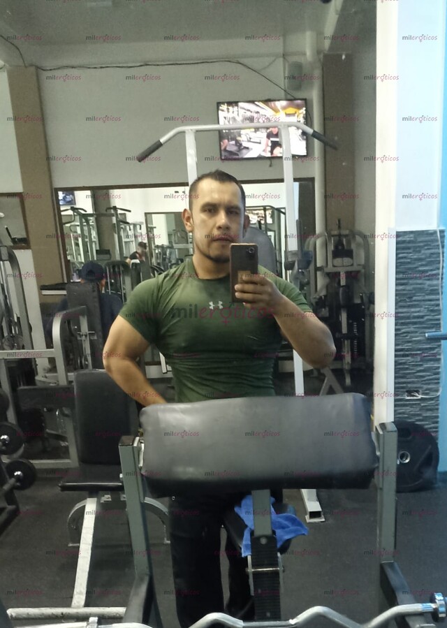 FOTOS DE HOLA QUE TAL SOY LEÓN BLANCO UN CHICO MUY CALIENTE Y COMPLACIENTE, NO ME CIERRO