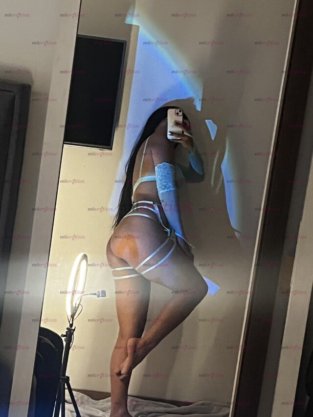 FOTOS DE PEREIRANA HERMOSA, SEXY Y EDUCADA CON APARTAMENTO INCLUIDO EN MEDELLIN
