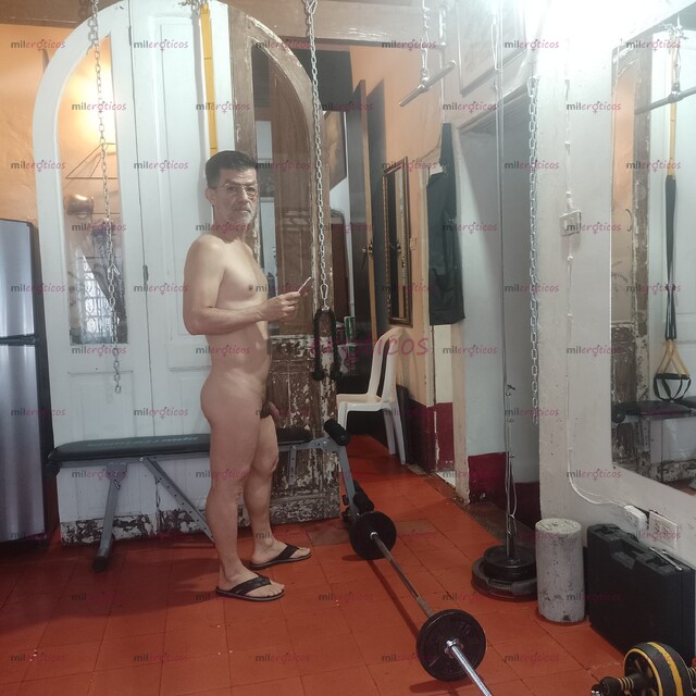 FOTOS DE MASAJES ERÓTICOS NUDISMO HECHO POR MASAJISTA MADURO PASIVO VARONIL 60 AÑOS MEDEL