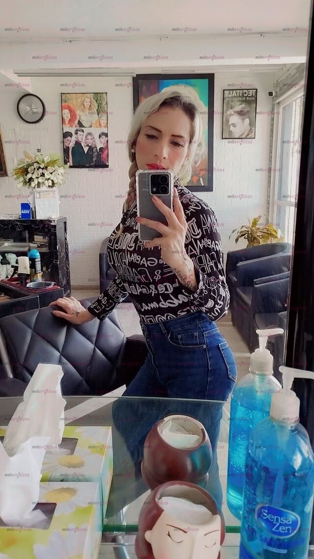 FOTOS DE NO ES VISTO NADA NOVEDOSO EN LA PÁGINA PUES LLEGÓ LA RUBIA QUE TANTO ESPERABAS