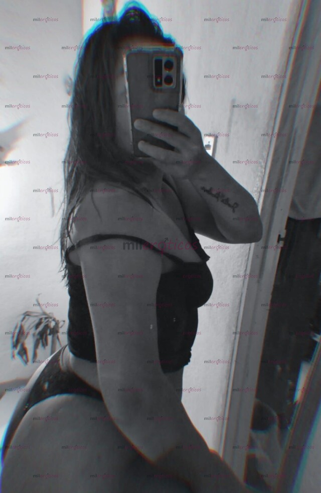 FOTOS DE SCORT NUEVA EN ESTE AMBIENTE PERO CON MUCHAS GANAS DE SER PENETRADA AMOR