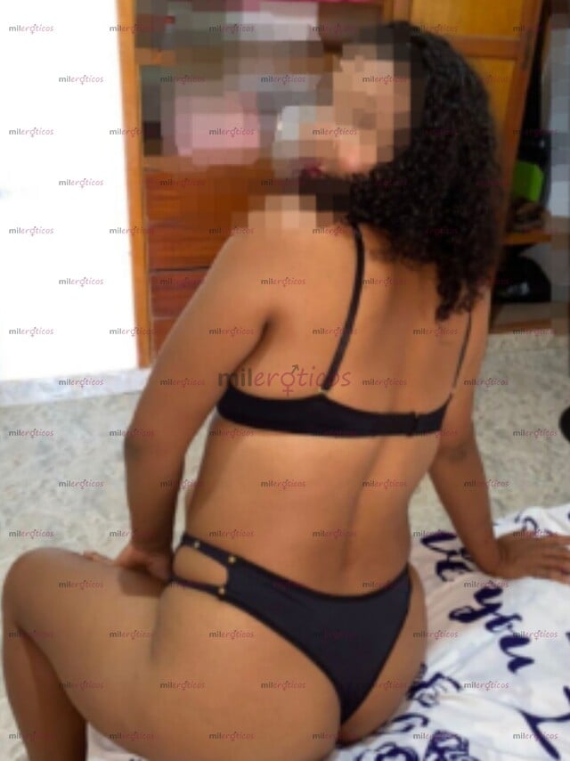 FOTOS DE SOY UNA LINDA MORENA COLOMBIANA Q YEGA A PONERLE PICANTE A TU VIDAD CARIÑO