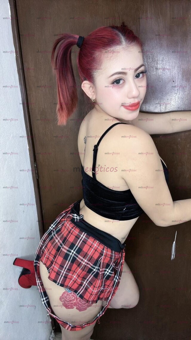 FOTOS DE JOVENCITA ESTUDIANTE !!!!! 19 AÑOS DISPUESTA A PASARLA MUY RICO