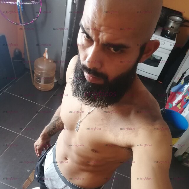 FOTOS DE TÚ AMANTE Y NOVIO VIRTUAL EL CUAL TE HARÁ SENTIR DESEADA Y AMADA DE NUEVO