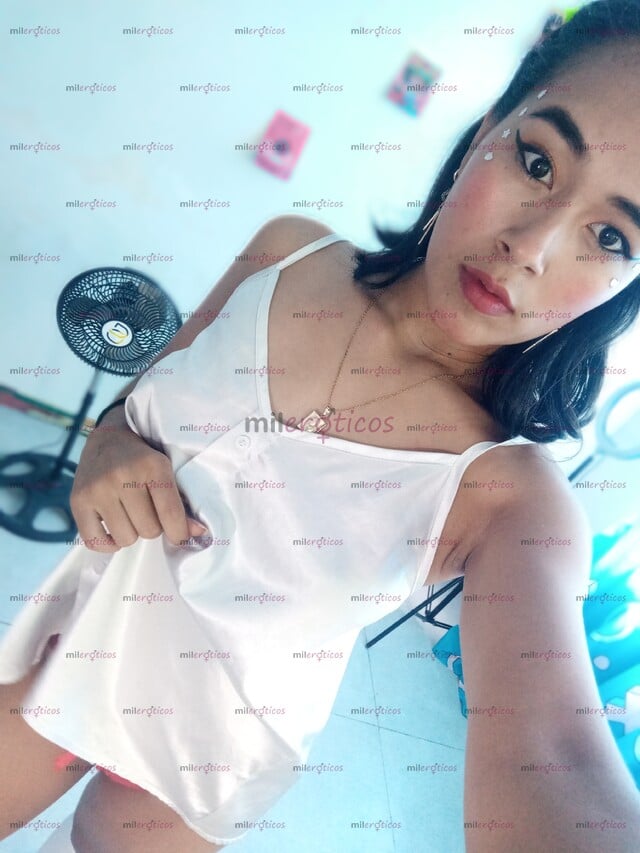 FOTOS DE VEN Y DISFRUTA DE UNA CHICA ENTREGADA TOTAL AL SEXO