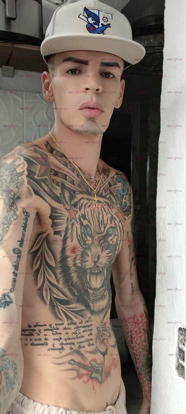 FOTOS DE YO MAN FLACO ACTIVO VERGON FETICHERO CON SITIO