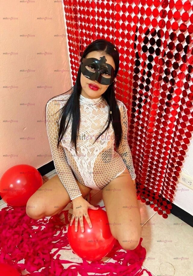 FOTOS DE LA CHICA QUE QUIERE CUMPLIR LOS DESEOS MÁS SEXUALES A TU LADO HERMOSA FLACA