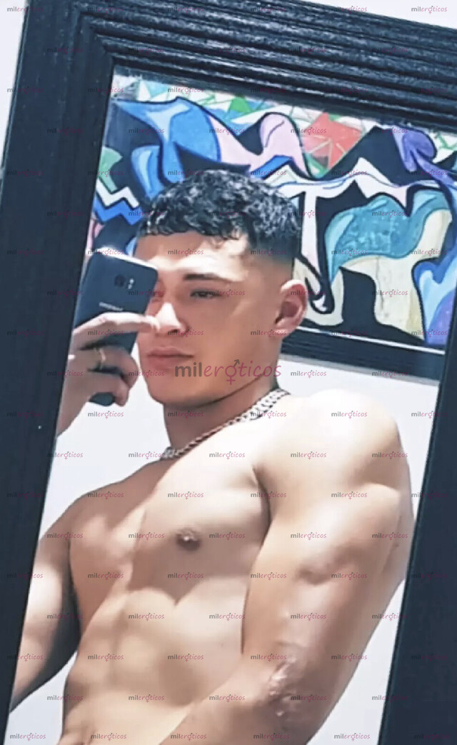 FOTOS DE MIDO 1.92 Y TENGO UN JUGUETE PARA TI DE 20