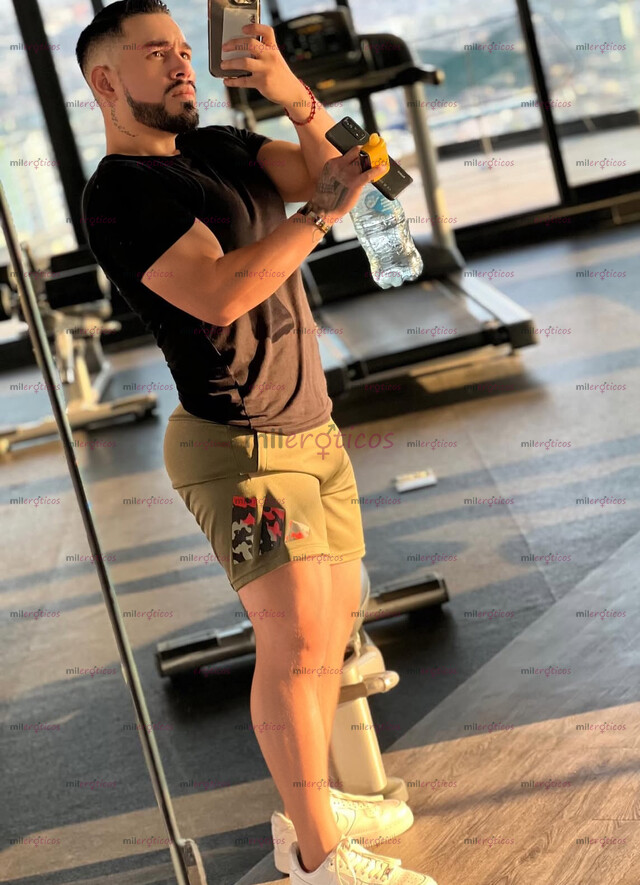 FOTOS DE PREPAGO SINALOENSE DE CATEGORIA VIP DE REGRESO EN GUADALAJARA