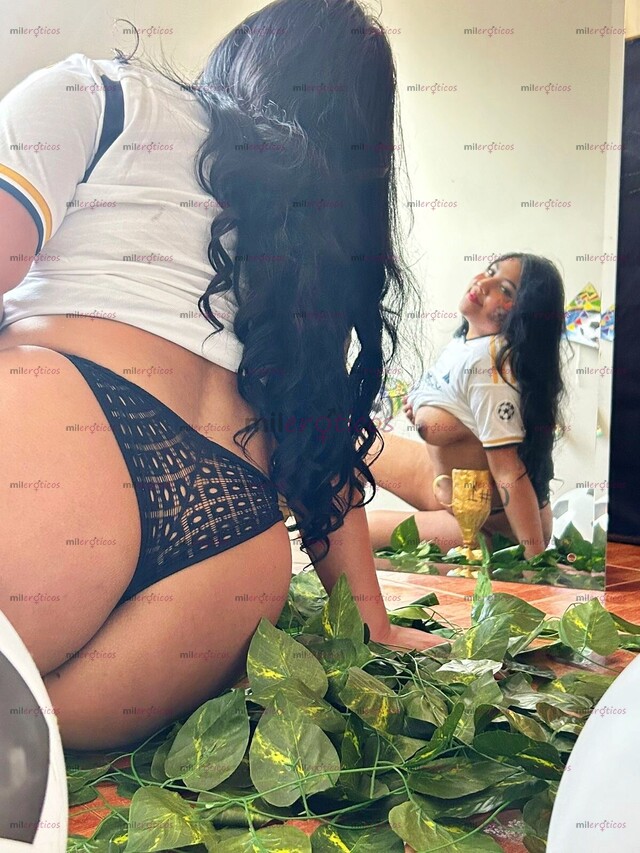 FOTOS DE QUISIERA QUE ME ALZARAS, COMO ALZARÍAS LA COPA AMÉRICA HERMOSA PREPAGO