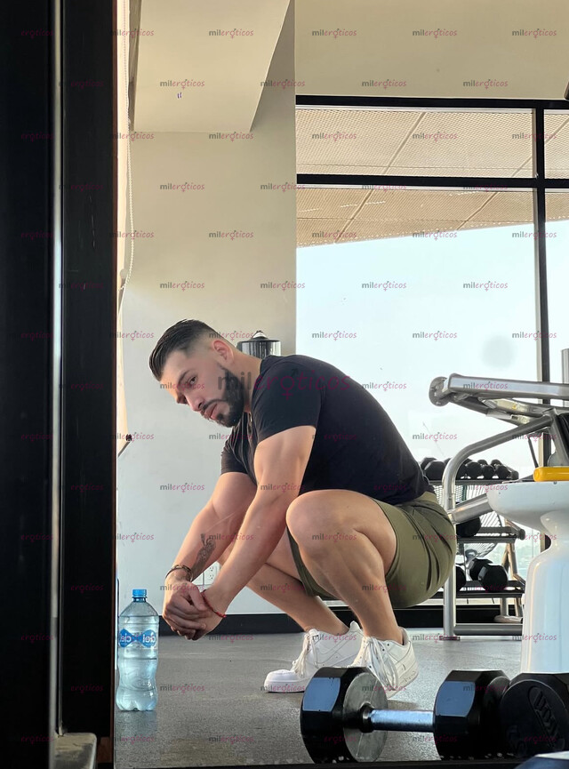 FOTOS DE PREPAGO SINALOENSE DE CATEGORIA VIP DE REGRESO EN GUADALAJARA