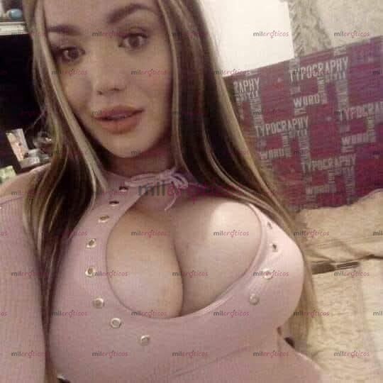 FOTOS DE TE PINTO LOS LABIOS DE LABIAL ROJO PARA QUE ME LA CHUPES
