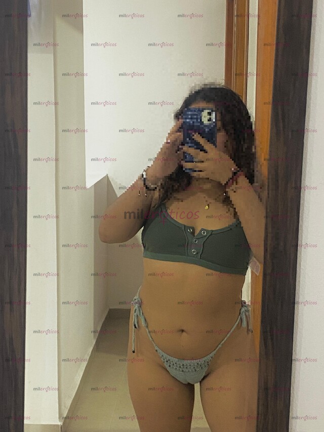 FOTOS DE CHICA JOVEN UNIVERSITARIA Y GUAPA DE PASO EN TU CIUDAD AMOR