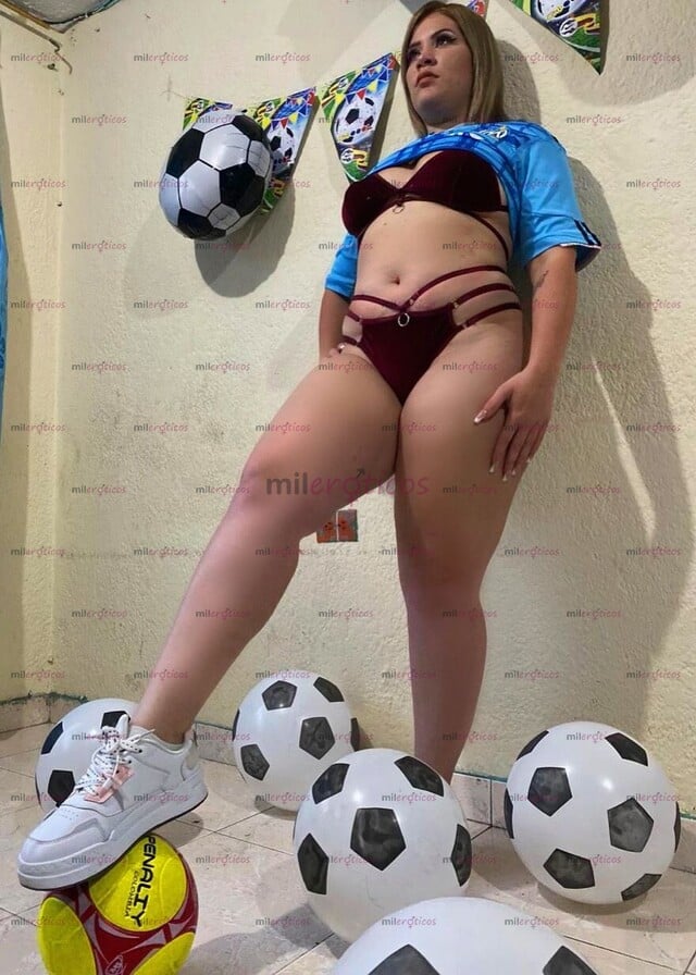 FOTOS DE ASÍ COMO DOMINO EL BALÓN, QUISIERA QUE ME DOMINARAS EN LA CAMA