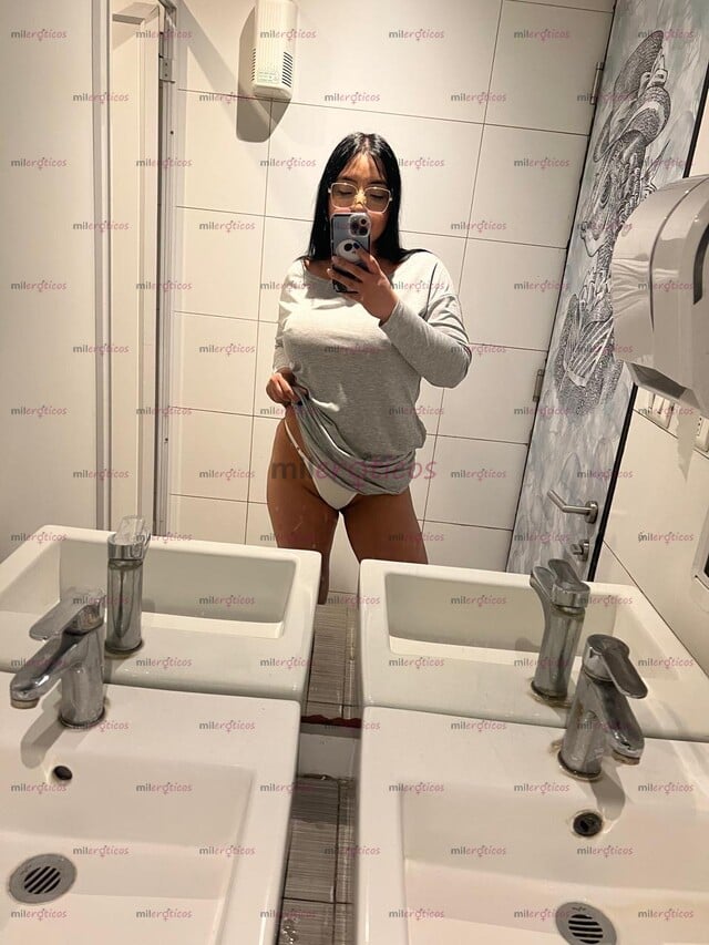 FOTOS DE RICA CHICA ARDIENTE SEDIENTA DE SEXO ESTILO PORNO, NINFÓMANA MENTE ABIERTA