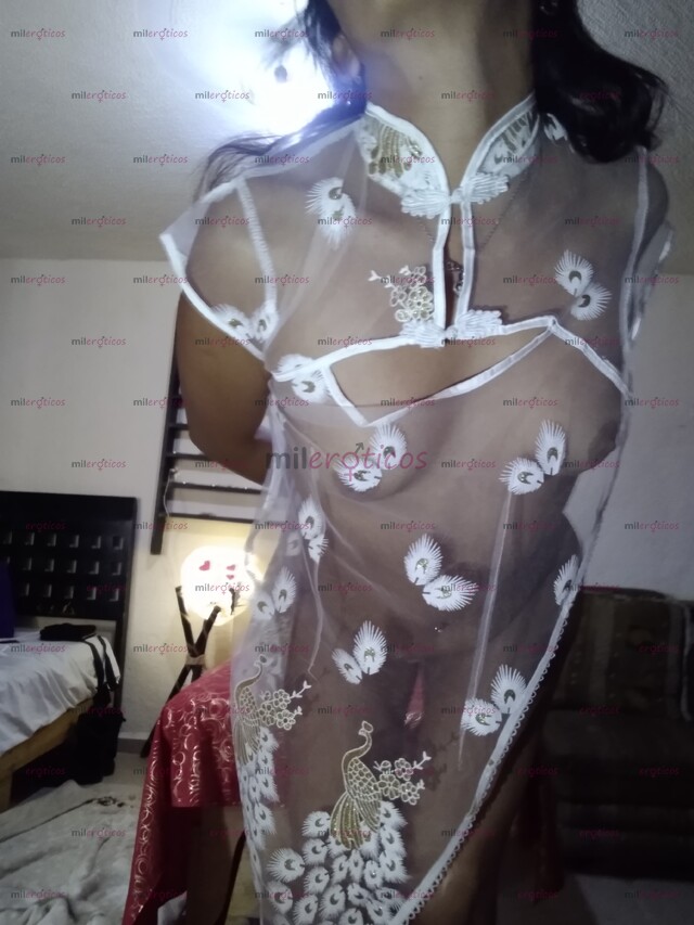 FOTOS DE MASAJISTA ESPECIALIZADA EN DESCANZO Y PLACER