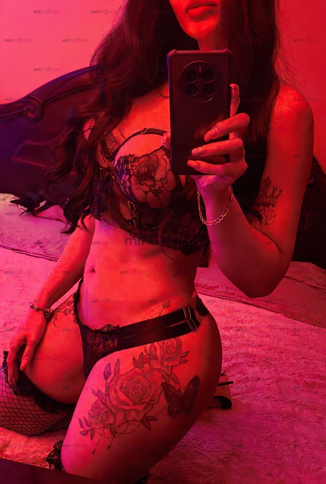 FOTOS DE CASSANDRA LA MÁS BELLA!! NALGONA,TETONA,DOTADA SIMPLEMENTE LA MEJOR!!