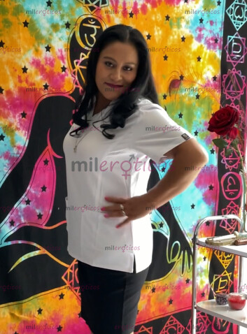 FOTOS DE DISCRECION ABSOLUTA DISFRUTA DE UN SENSUAL MASAJE EROTICO WENDY