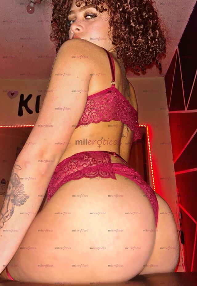 FOTOS DE ALTO LUJO LA CRESPA MÁS HERMOSA DEL SECTOR SEDUCTORA EXPLOTADORA