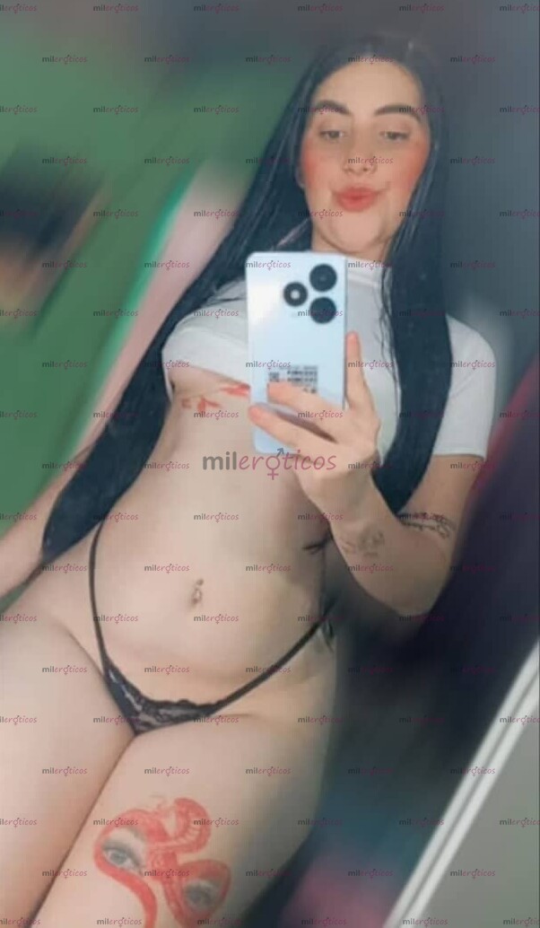 FOTOS DE HOLA PAPI SOY SARAY, UNA PUTITA LISTA PARA SACARTE TODA LA LECHITA
