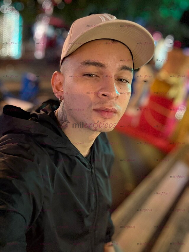 FOTOS DE MACHO VERGON DOMINANTE VERSÁTIL 20 CENTÍMETROS DE PLACER