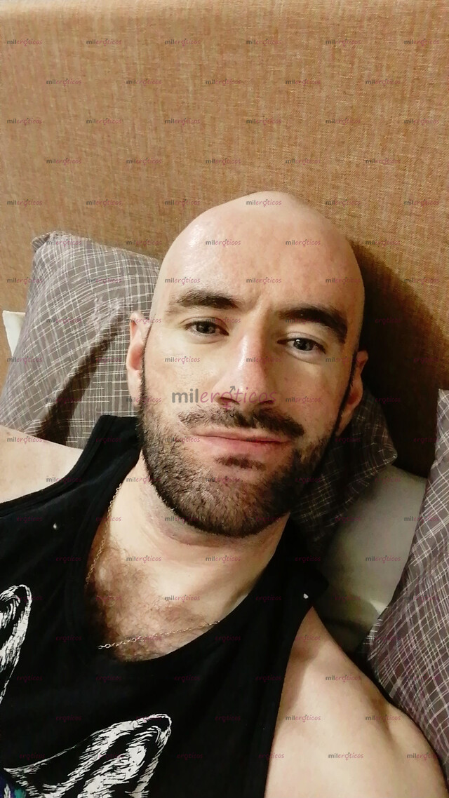 FOTOS DE HOLA. CHICO CABRON COMPLACIENTE PELUDO SEXY BUENA ONDA PELUDOTE