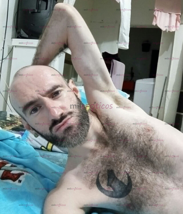 FOTOS DE HOLA. CHICO CABRON COMPLACIENTE PELUDO SEXY BUENA ONDA PELUDOTE