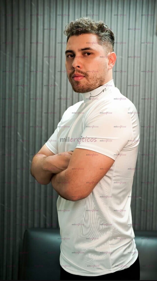 FOTOS DE HOLA! SOY ANDRES. MASAJISTA EXPERTO EN PAREJAS Y TALLERES TÁNTRICOS
