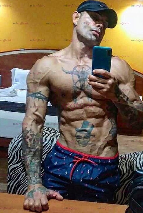 FOTOS DE NIÑAS TRAVIESAS Y MALPORTADAS. TRIOS. ESPOSAS. CORNUDOS