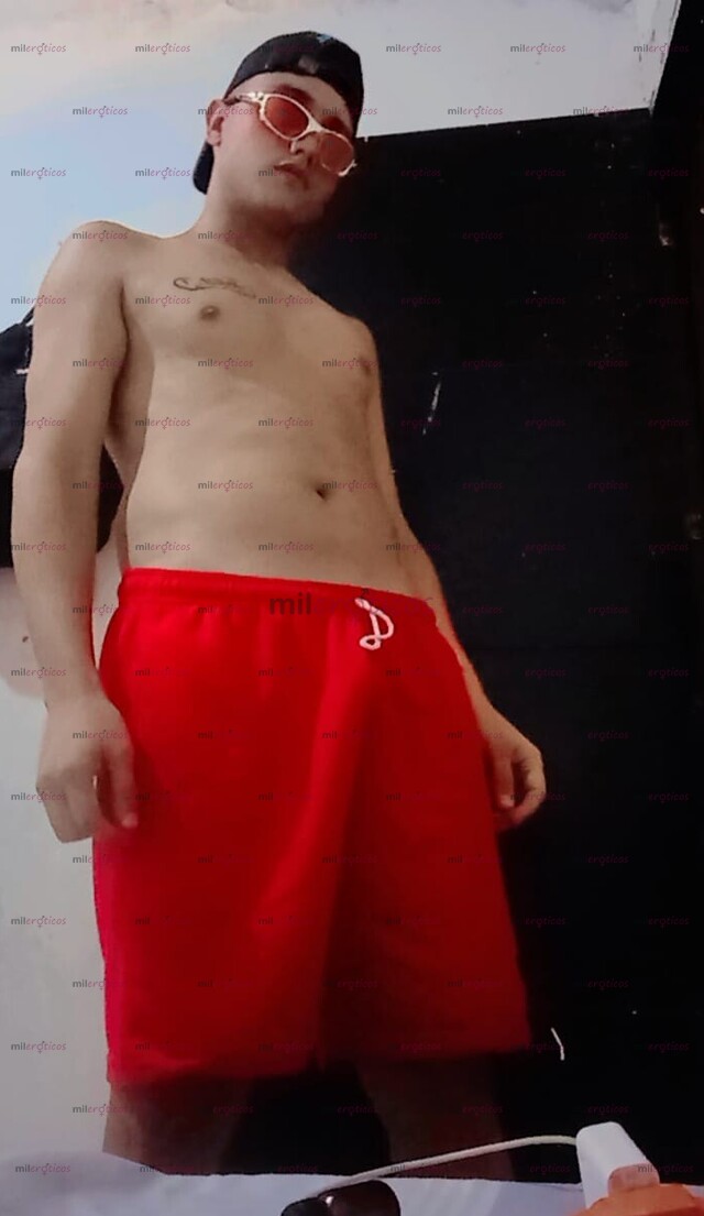 FOTOS DE BISEXUAL RECIÉN LLEGADO CARGADO DE LECHE, DOMINANTE CULION CON BUENA VERGA