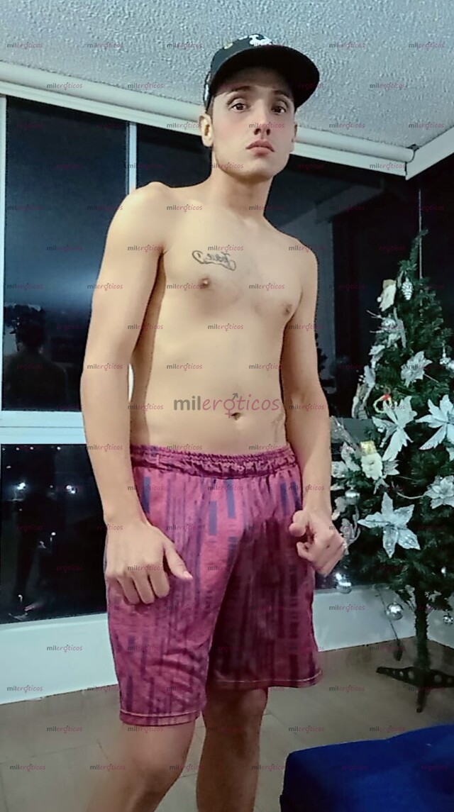FOTOS DE BISEXUAL RECIÉN LLEGADO CARGADO DE LECHE, DOMINANTE CULION CON BUENA VERGA