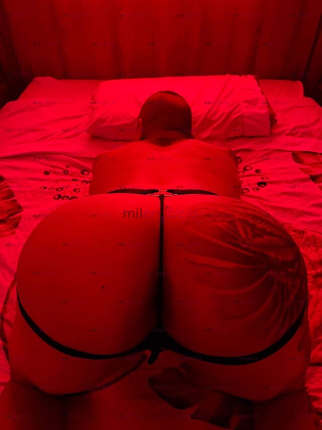 FOTOS DE DISPONIBLE A DOMICILIO O EN MI SITIO 24 HORAS VERSÁTIL CONOCEME