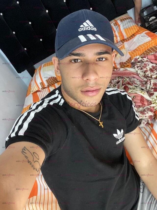 FOTOS DE RECIÉN LLEGADO A LA CIUDAD CON GANAS DE PASARLA SÚPER RICO