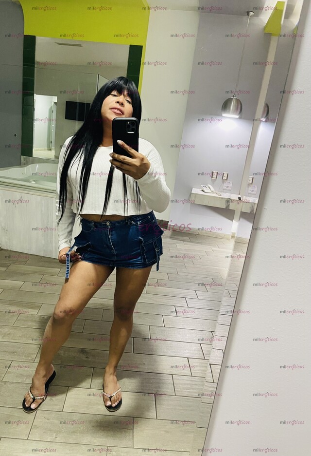 FOTOS DE UNA CHICA TRANS TRANQUILA PERO COMPLACIENTE EN LO QUE USTED PIDA LEYMII