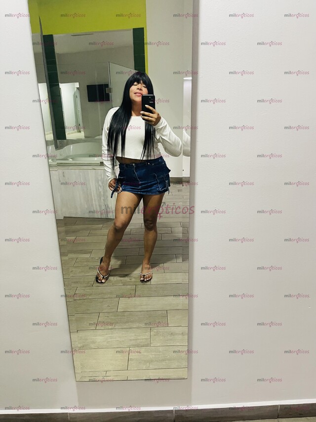 FOTOS DE UNA CHICA TRANS TRANQUILA PERO COMPLACIENTE EN LO QUE USTED PIDA LEYMII