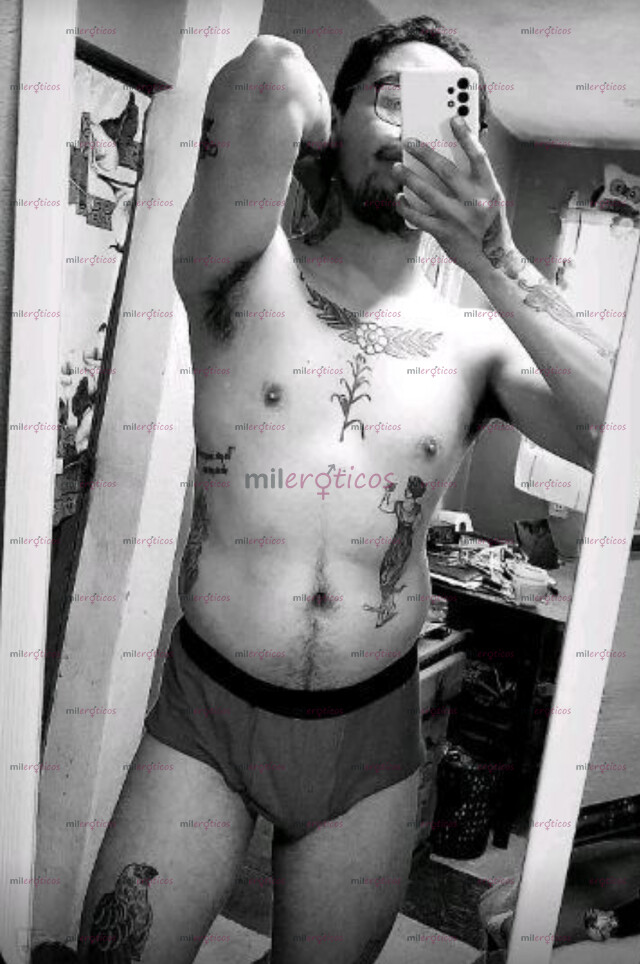 FOTOS DE JOVEN COMPLACIENTE, GUAPO CON CUERPO ATLÉTICO NUEVO EN LA ZONA