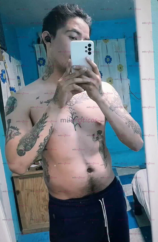 FOTOS DE JOVEN COMPLACIENTE, GUAPO CON CUERPO ATLÉTICO NUEVO EN LA ZONA