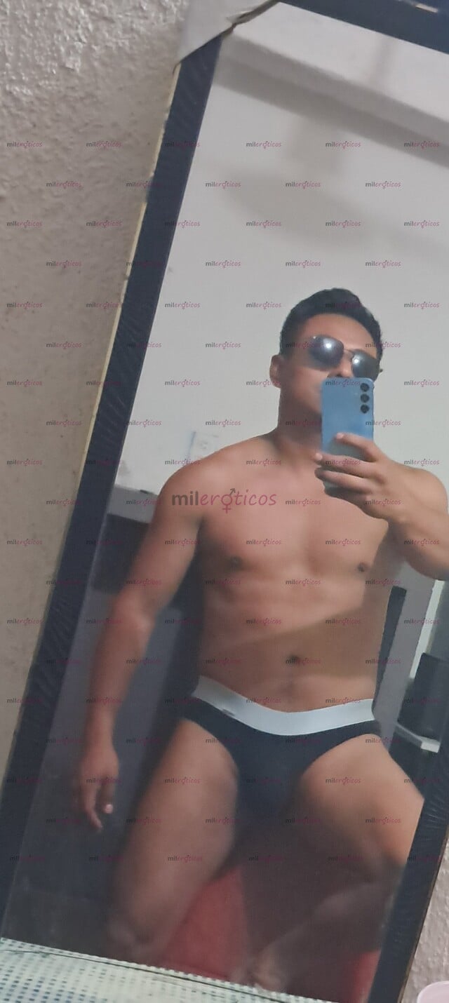 FOTOS DE MACHO ACTIVO COMPLACIENTE Y DOMINANTE TE HARE PASAR EL MEJOR DE LOS RATOS EN LA