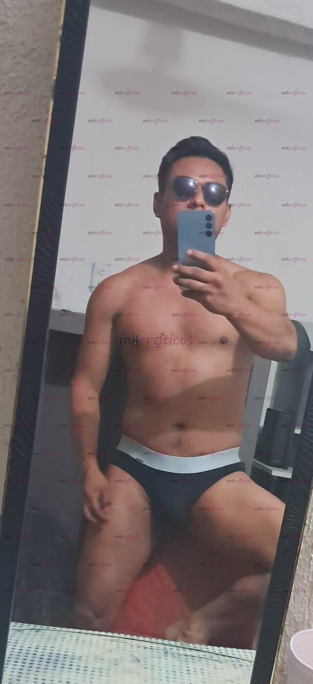 FOTOS DE MACHO ACTIVO COMPLACIENTE Y DOMINANTE TE HARE PASAR EL MEJOR DE LOS RATOS EN LA